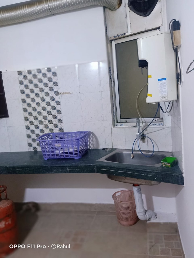 Semi Furnished 3bhk in Bhetapara, Guwahati, Assam, India for Rent